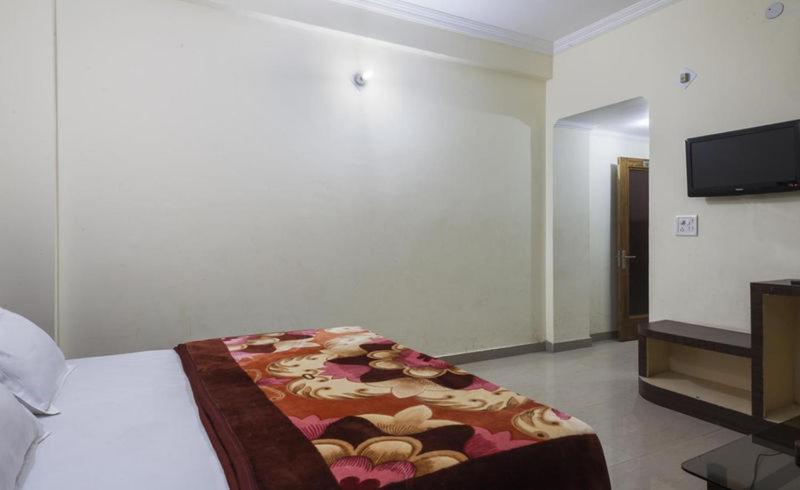 Hotel Devi Mahal Katra  Luaran gambar